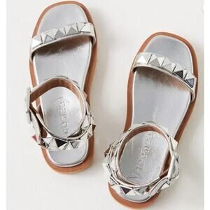 Anthropologie X Vicenza Leon Studded Sandals Silver Gray Size 39 US 9